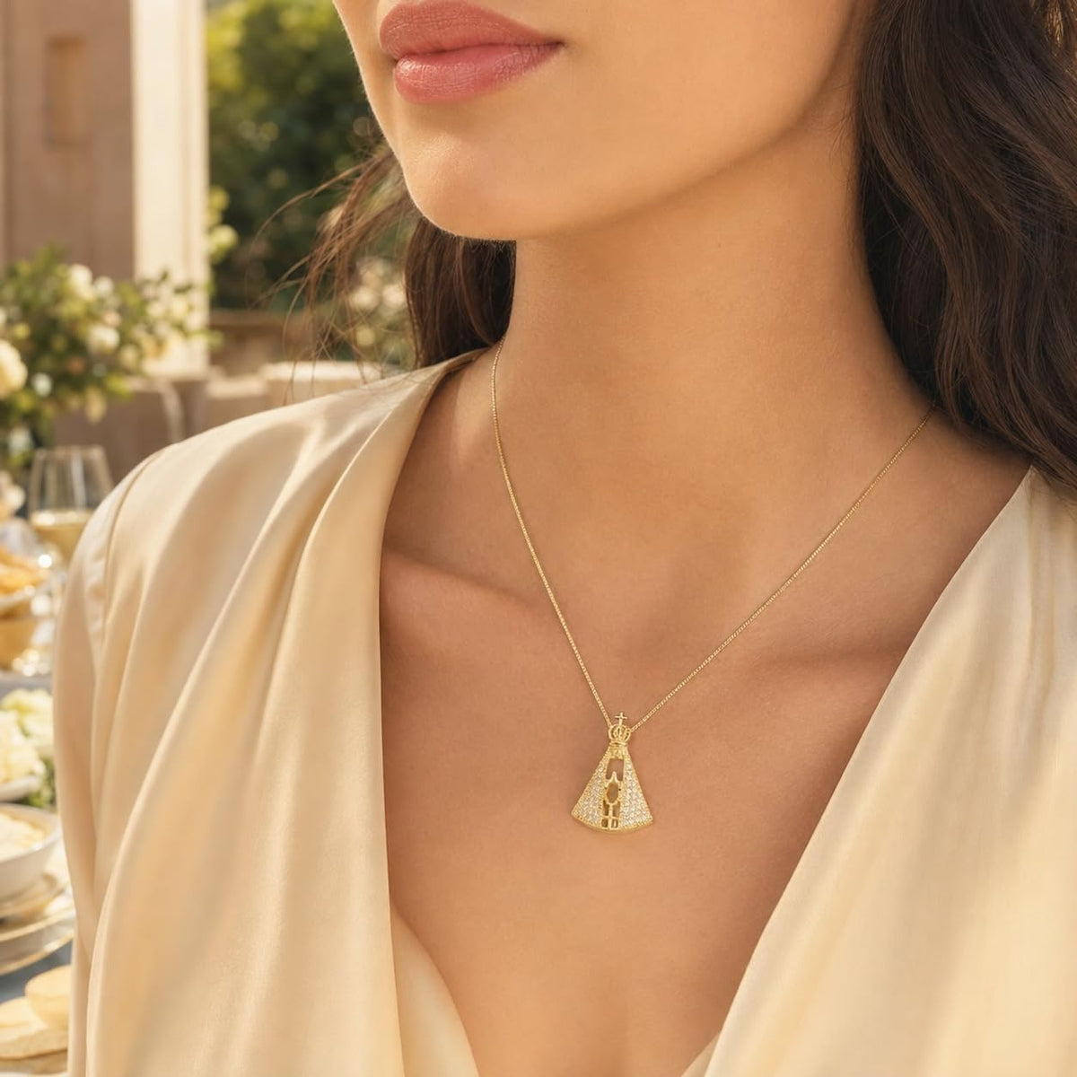 Elyra Joyas | Collar Devoción Virgen de Aparecida con Circonias